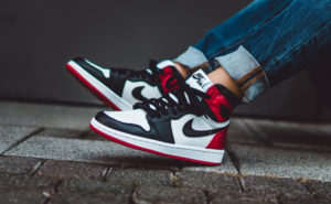 ウィメンズ エア ジョーダン 1 "ブラックトゥー" / WOMENS AIR JORDAN 1 RETRO HIGH OG "BLACK TOE" (CD0461-016)