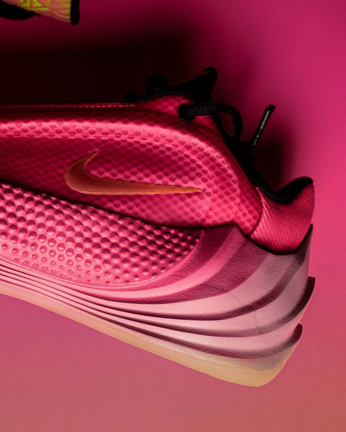 Nike Freak 8 Hyper Pink IM5150-600 サイドディテール